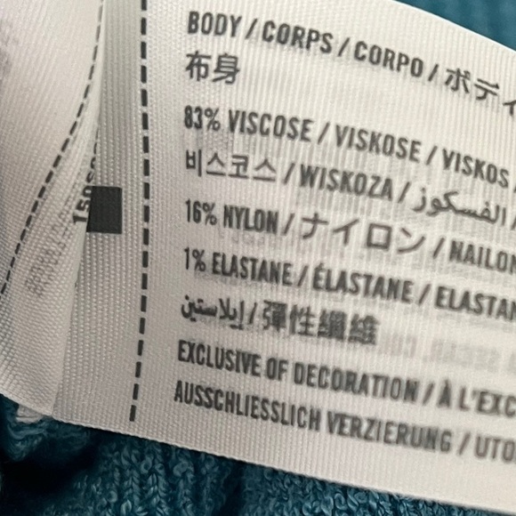 Abercrombie cropped tank - Picture 4 of 4